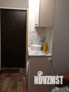 Студия квартира, посуточно, 12м2, 1/4 этаж