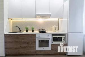 1-к квартира, посуточно, 40м2, 6/15 этаж