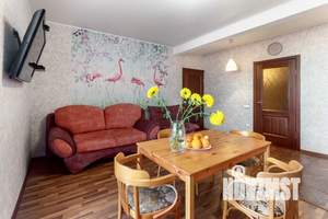 2-к квартира, посуточно, 55м2, 1/1 этаж
