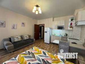 Студия квартира, посуточно, 30м2, 12/16 этаж