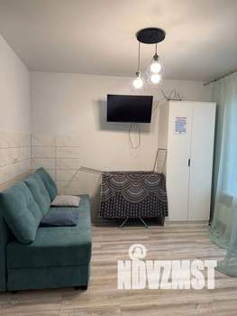 Студия квартира, посуточно, 35м2, 5/18 этаж