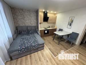 Студия квартира, посуточно, 35м2, 3/10 этаж