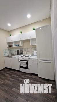 1-к квартира, посуточно, 38м2, 7/10 этаж