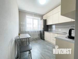 1-к квартира, посуточно, 39м2, 7/19 этаж