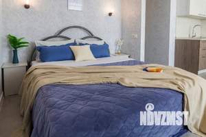 Студия квартира, посуточно, 30м2, 16/17 этаж