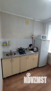 1-к квартира, посуточно, 32м2, 3/5 этаж