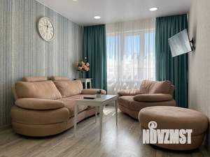 2-к квартира, посуточно, 47м2, 1/17 этаж