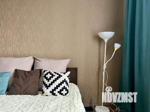 Студия квартира, посуточно, 33м2, 9/14 этаж