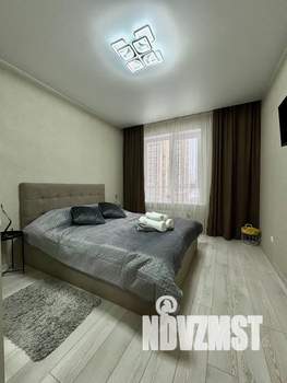 1-к квартира, посуточно, 45м2, 3/23 этаж