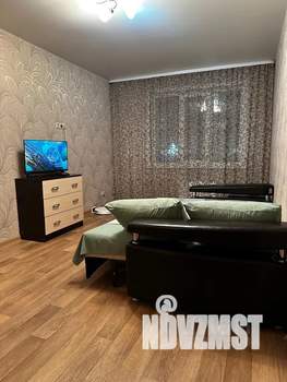 1-к квартира, посуточно, 36м2, 2/10 этаж