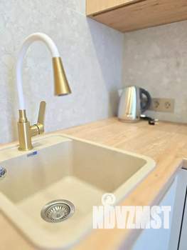 1-к квартира, посуточно, 37м2, 3/10 этаж