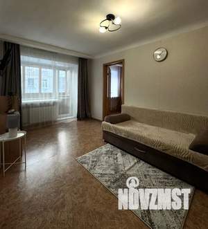 2-к квартира, посуточно, 40м2, 2/4 этаж