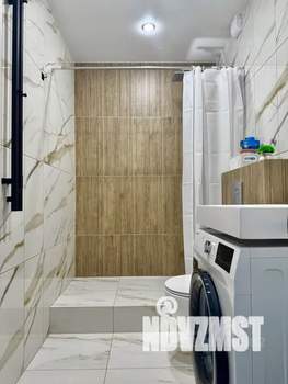 Студия квартира, посуточно, 28м2, 8/10 этаж