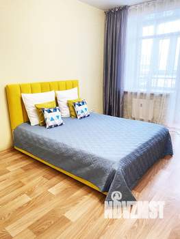 1-к квартира, посуточно, 35м2, 8/16 этаж