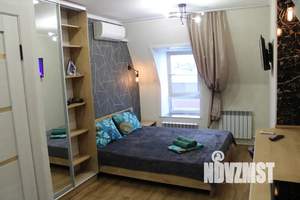 Студия квартира, посуточно, 17м2, 3/3 этаж