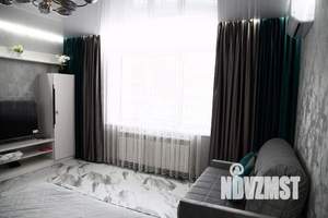 1-к квартира, посуточно, 35м2, 1/10 этаж