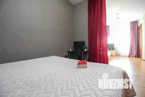 Студия квартира, посуточно, 43м2, 18/24 этаж