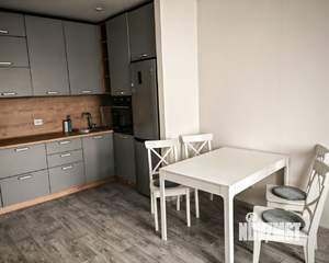 1-к квартира, посуточно, 43м2, 7/18 этаж