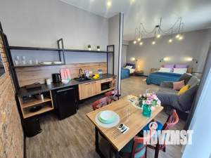 Студия квартира, посуточно, 40м2, 2/3 этаж