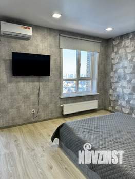 1-к квартира, посуточно, 40м2, 1/1 этаж