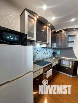 2-к квартира, посуточно, 46м2, 1/1 этаж
