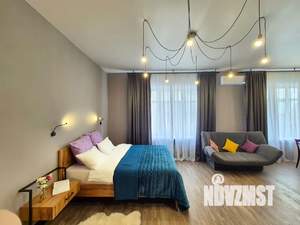 Студия квартира, посуточно, 40м2, 2/3 этаж