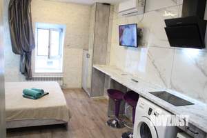 Студия квартира, посуточно, 17м2, 3/3 этаж