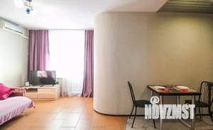 1-к квартира, посуточно, 42м2, 1/1 этаж