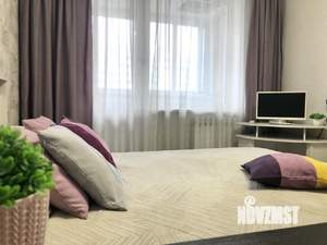 1-к квартира, посуточно, 35м2, 5/10 этаж