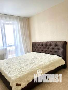 1-к квартира, посуточно, 40м2, 16/18 этаж