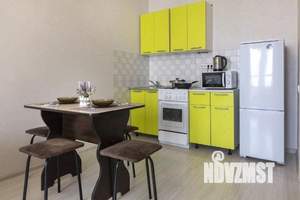 1-к квартира, посуточно, 46м2, 1/1 этаж