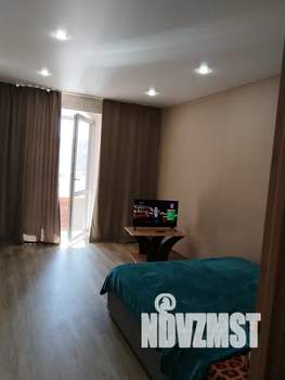 1-к квартира, посуточно, 40м2, 2/8 этаж