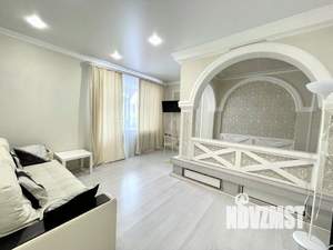 1-к квартира, посуточно, 42м2, 1/1 этаж