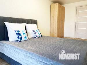 2-к квартира, посуточно, 45м2, 4/5 этаж