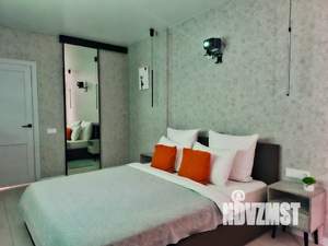 1-к квартира, посуточно, 42м2, 4/25 этаж