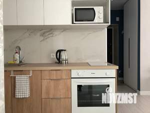 1-к квартира, посуточно, 40м2, 15/16 этаж