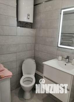 2-к квартира, посуточно, 40м2, 7/17 этаж