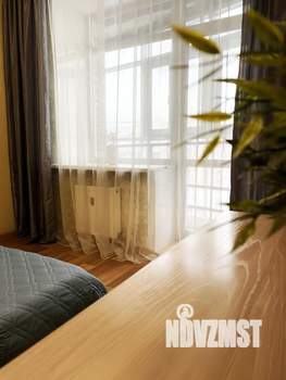 1-к квартира, посуточно, 35м2, 8/16 этаж