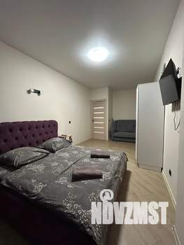 1-к квартира, посуточно, 40м2, 2/16 этаж