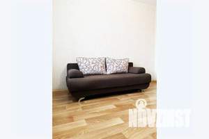 1-к квартира, посуточно, 35м2, 8/17 этаж