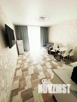 1-к квартира, посуточно, 65м2, 1/1 этаж