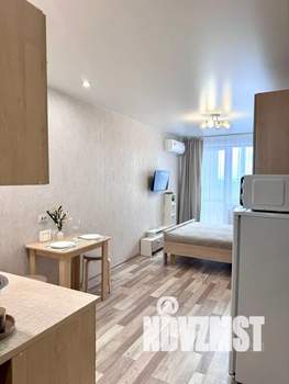 Студия квартира, посуточно, 28м2, 13/17 этаж