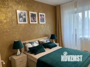 1-к квартира, посуточно, 33м2, 2/17 этаж