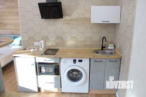 Студия квартира, посуточно, 26м2, 3/3 этаж