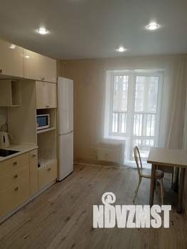 1-к квартира, посуточно, 38м2, 3/10 этаж