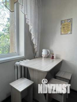 2-к квартира, посуточно, 44м2, 1/1 этаж