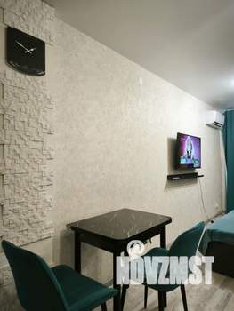 Студия квартира, посуточно, 25м2, 2/16 этаж