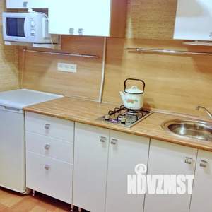 2-к квартира, посуточно, 33м2, 1/4 этаж