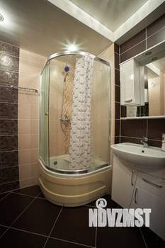 1-к квартира, посуточно, 42м2, 10/12 этаж