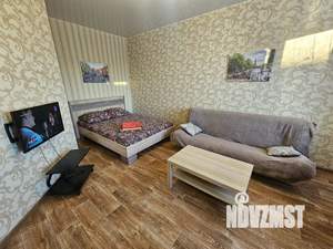 1-к квартира, посуточно, 38м2, 3/16 этаж